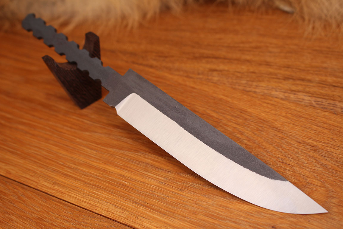 Клинок кованый х12мф (3.2мм, элемент ковки)
